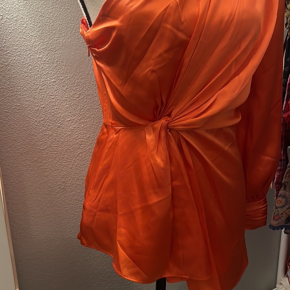 Cinq à Sept - Stace One-Shoulder Top - Picture 8 of 12